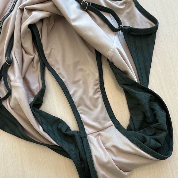 Shade & Shore • large • swimsuit • hunter green • like new • 1690 - Picture 12 of 12